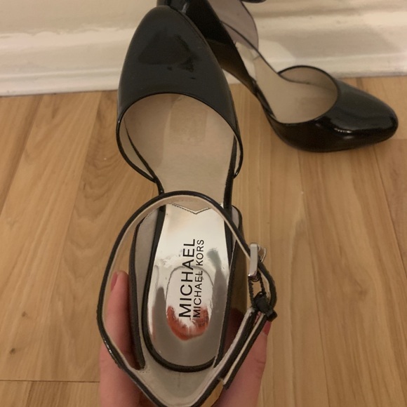 Black Micheal Kors ankle strap heels - Picture 4 of 8